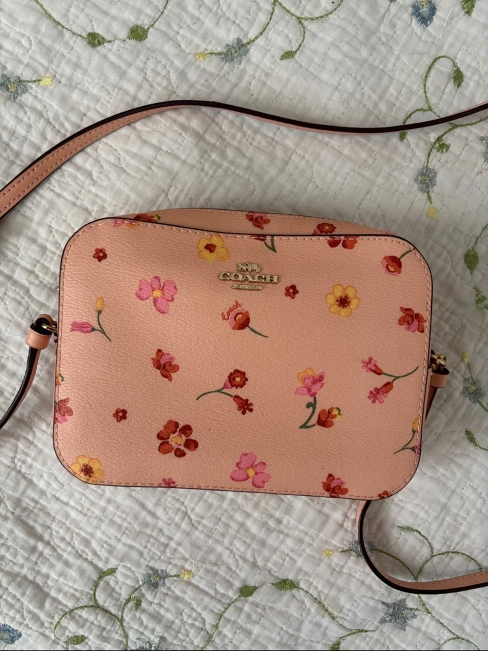 EUC Coach Mystical Floral Print Camera bag Faded Blush Pink - Picture 1 of 11